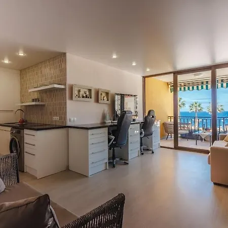 вид на океан, комфорт люкс + ! With Fantastic Ocean Views Lux.