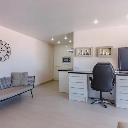 شقة вид на океан, комфорт люкс + ! With Fantastic Ocean Views Lux. بويرتو دي سانتياغو
