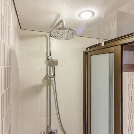 вид на океан, комфорт люкс + ! With Fantastic Ocean Views Lux. 아파트